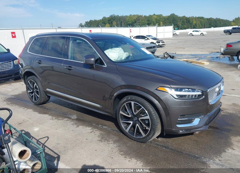 2023 VOLVO XC90 B6 PLUS 7-SEATER VIN: YV4062PN0P1931613
