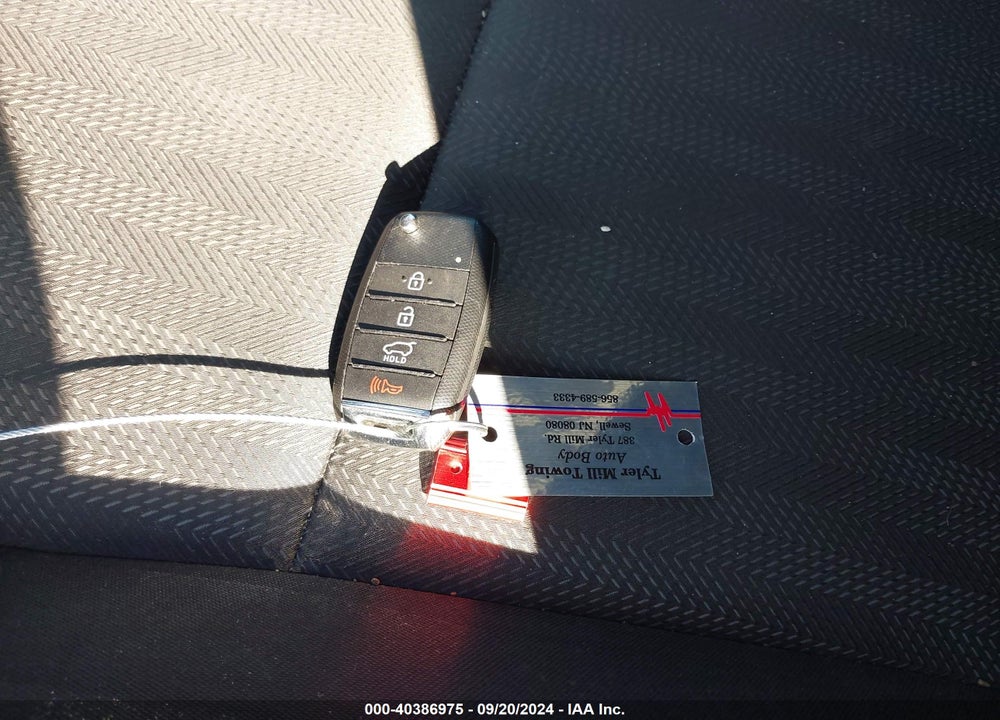 2020 KIA SPORTAGE LX VIN: KNDPMCAC8L7832694