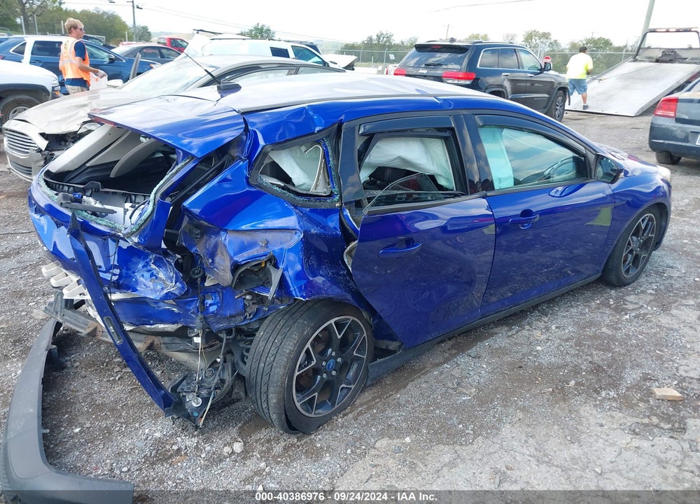 2014 FORD FOCUS SE VIN: 1FADP3K25EL180097