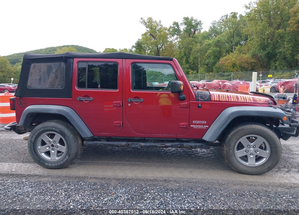 2012 JEEP WRANGLER UNLIMITED SPORT VIN: 1C4BJWDG2CL215060