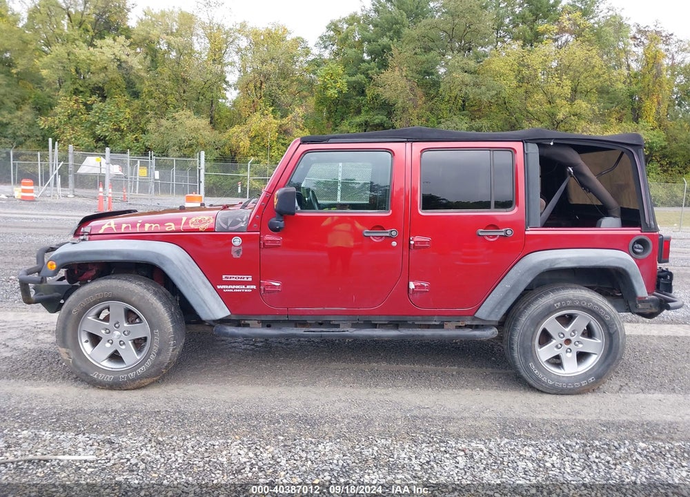 2012 JEEP WRANGLER UNLIMITED SPORT VIN: 1C4BJWDG2CL215060