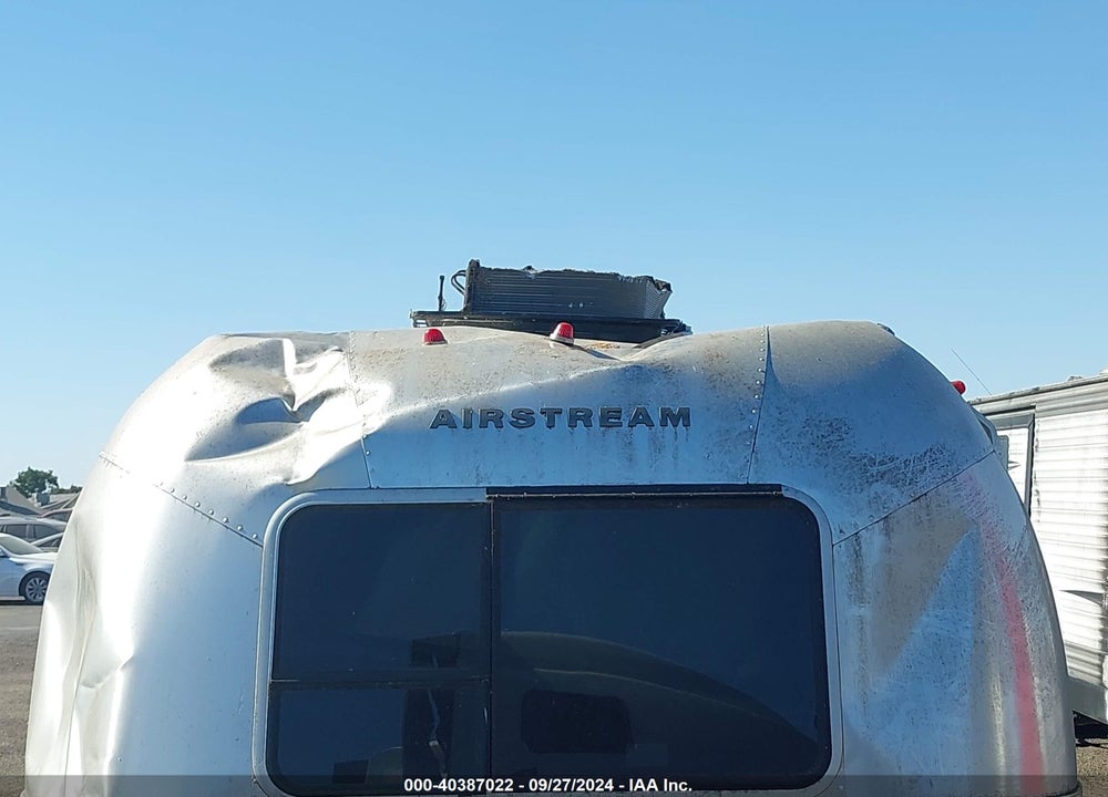2015 AIRSTREAM OTHER VIN: 1STHRAC15FJ532822
