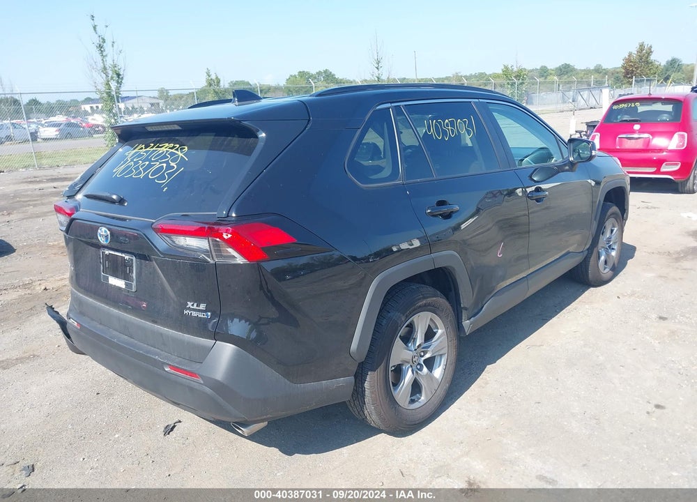 2024 TOYOTA RAV4 HYBRID XLE VIN: 2T3RWRFV1RW203114