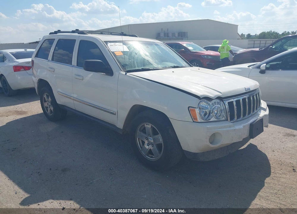 2005 CHEROKEE JEEP GRAND  LIMITED VIN: 1J4HR58235C636875