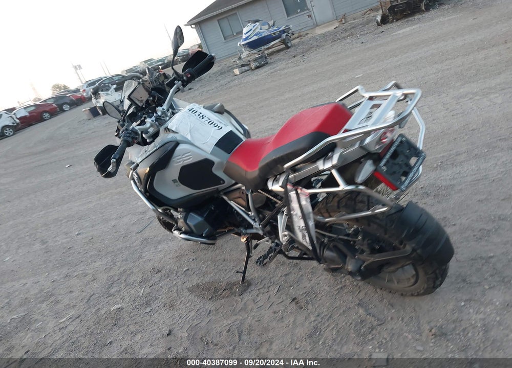 2020 BMW R 1250 GS ADVENTURE VIN: WB10J5307LZF79381
