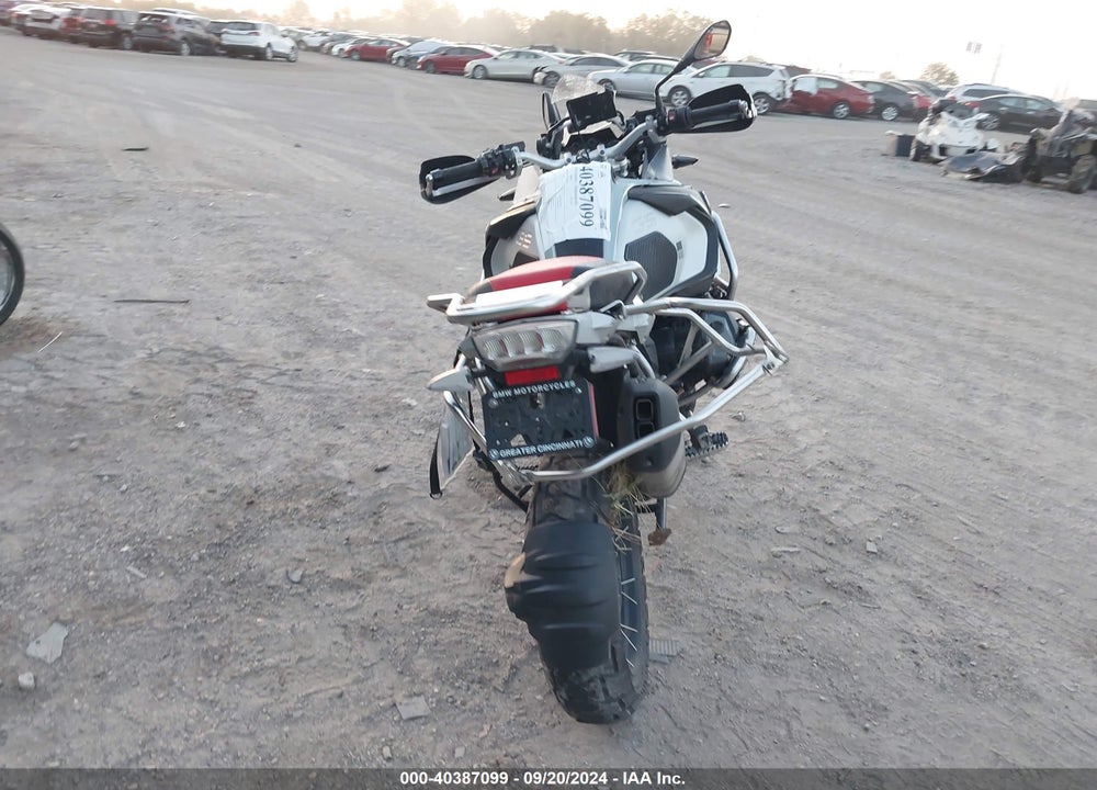 2020 BMW R 1250 GS ADVENTURE VIN: WB10J5307LZF79381