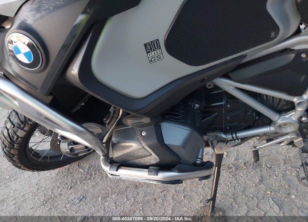 2020 BMW R 1250 GS ADVENTURE VIN: WB10J5307LZF79381