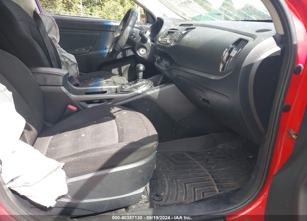 2011 KIA SPORTAGE LX VIN: KNDPB3A25B7027988