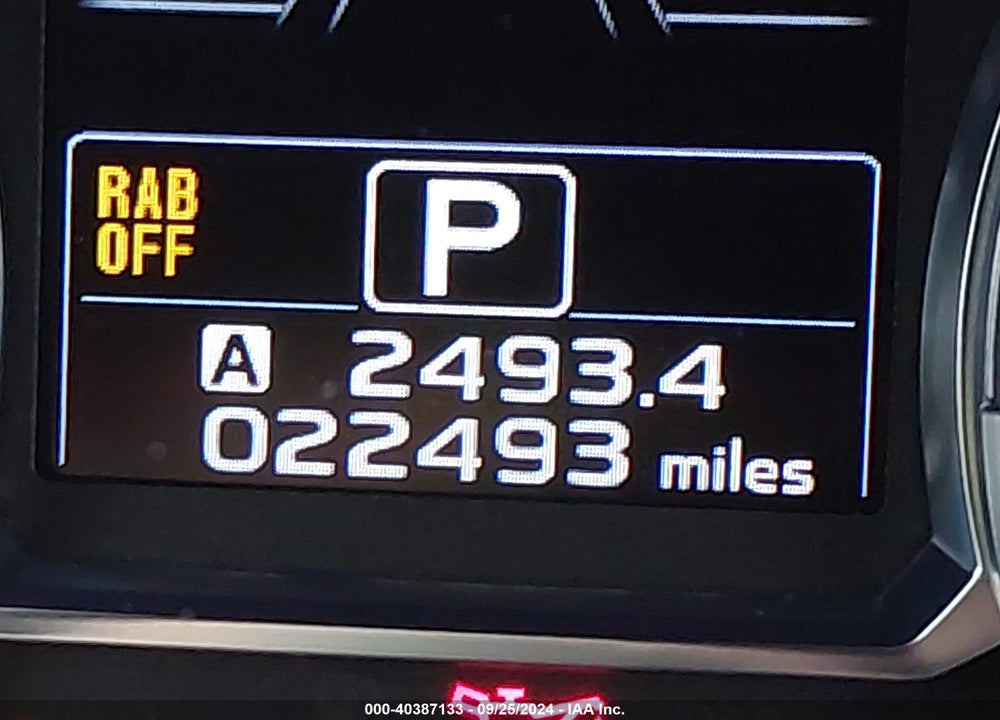 2018 SUBARU FORESTER 2.5I TOURING VIN: JF2SJAWC0JH592808