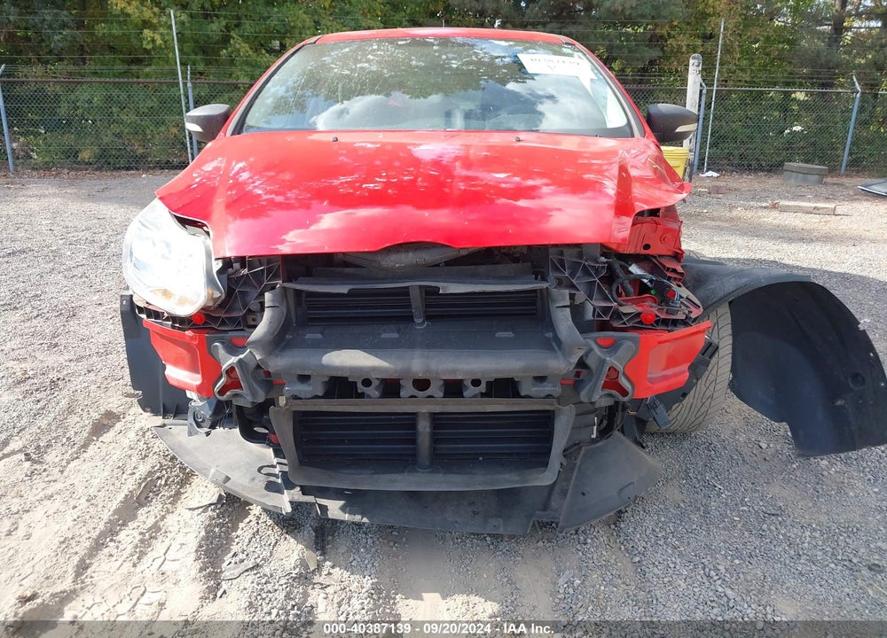 2013 FORD FOCUS SE VIN: 1FADP3K29DL206733