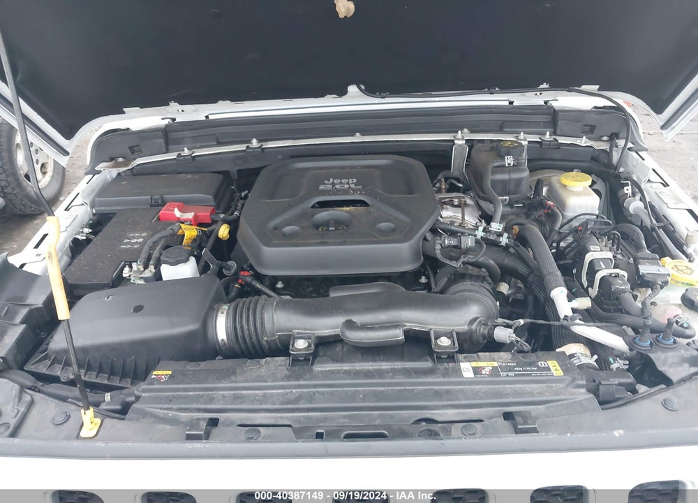 2021 JEEP WRANGLER UNLIMITED SAHARA 4X4 VIN: 1C4HJXEN4MW728131