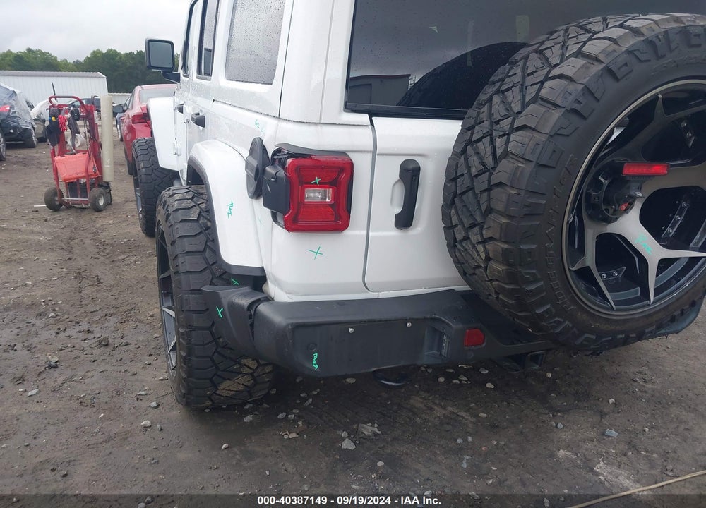 2021 JEEP WRANGLER UNLIMITED SAHARA 4X4 VIN: 1C4HJXEN4MW728131