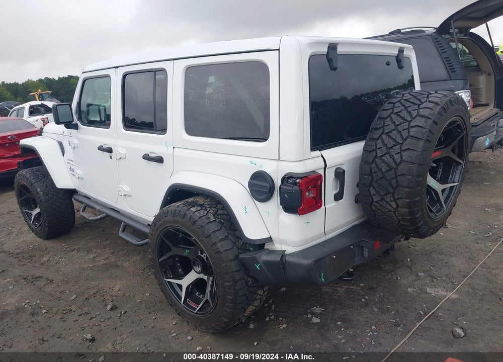 2021 JEEP WRANGLER UNLIMITED SAHARA 4X4 VIN: 1C4HJXEN4MW728131