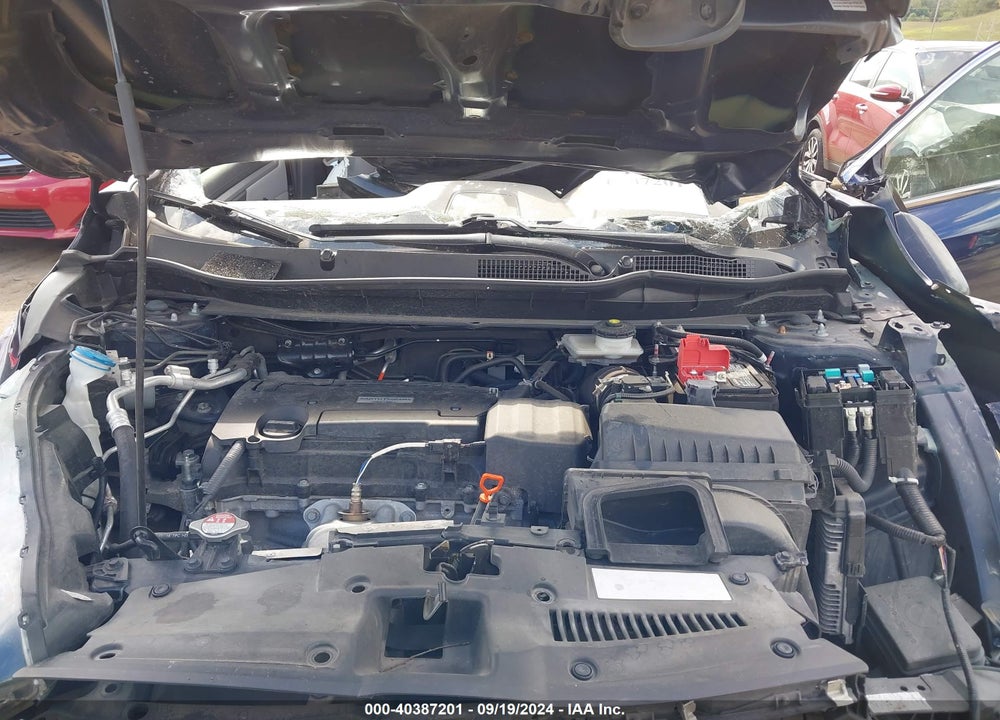 2019 HONDA CR-V LX VIN: 2HKRW6H33KH223209