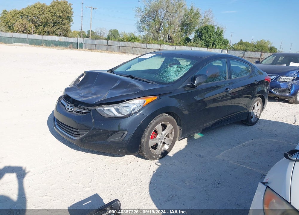 2013 HYUNDAI ELANTRA GLS VIN: 5NPDH4AEXDH452557