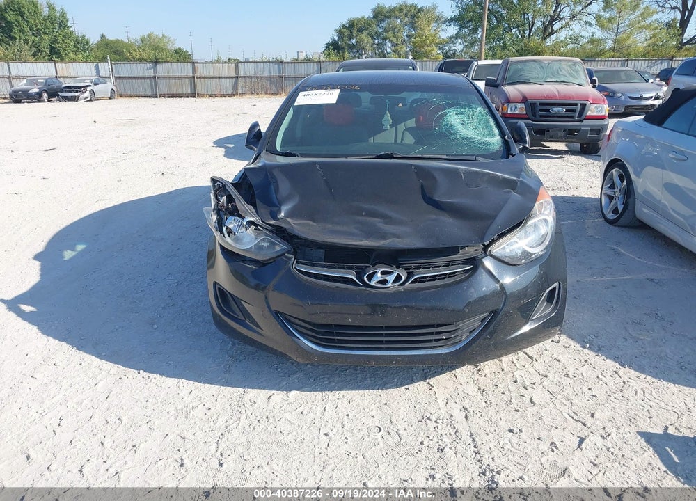 2013 HYUNDAI ELANTRA GLS VIN: 5NPDH4AEXDH452557