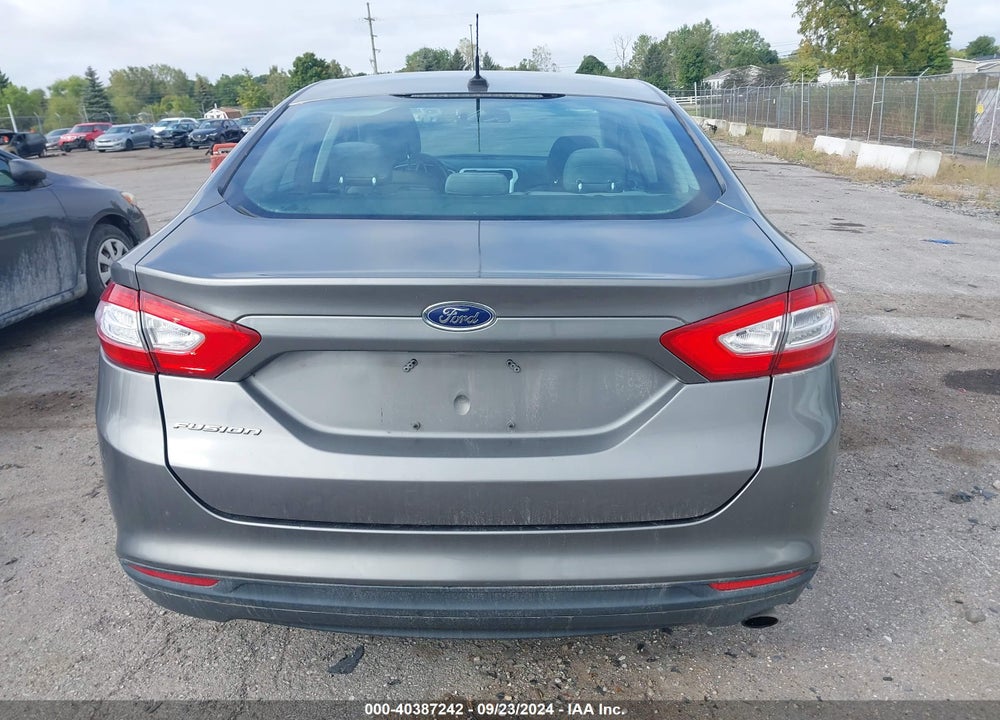 2013 FORD FUSION S VIN: 3FA6P0G72DR162684