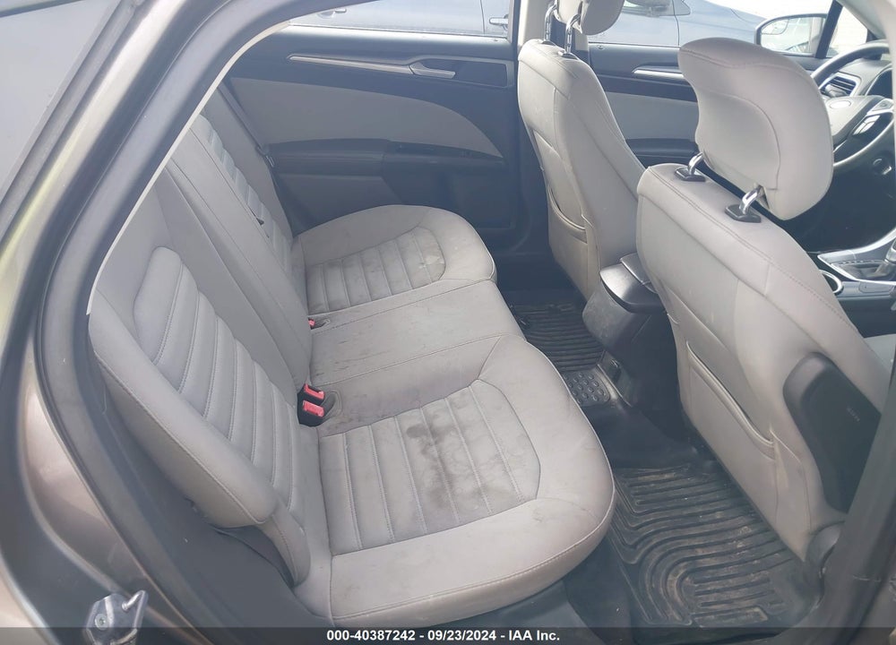 2013 FORD FUSION S VIN: 3FA6P0G72DR162684