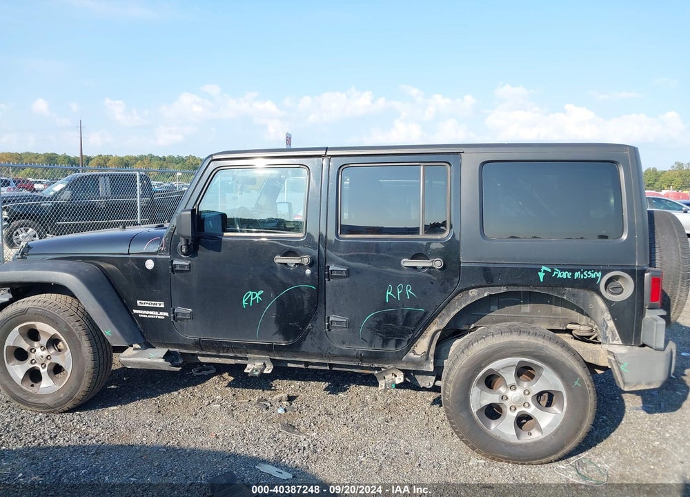 2011 JEEP WRANGLER UNLIMITED SPORT VIN: 1J4HA3H15BL529549