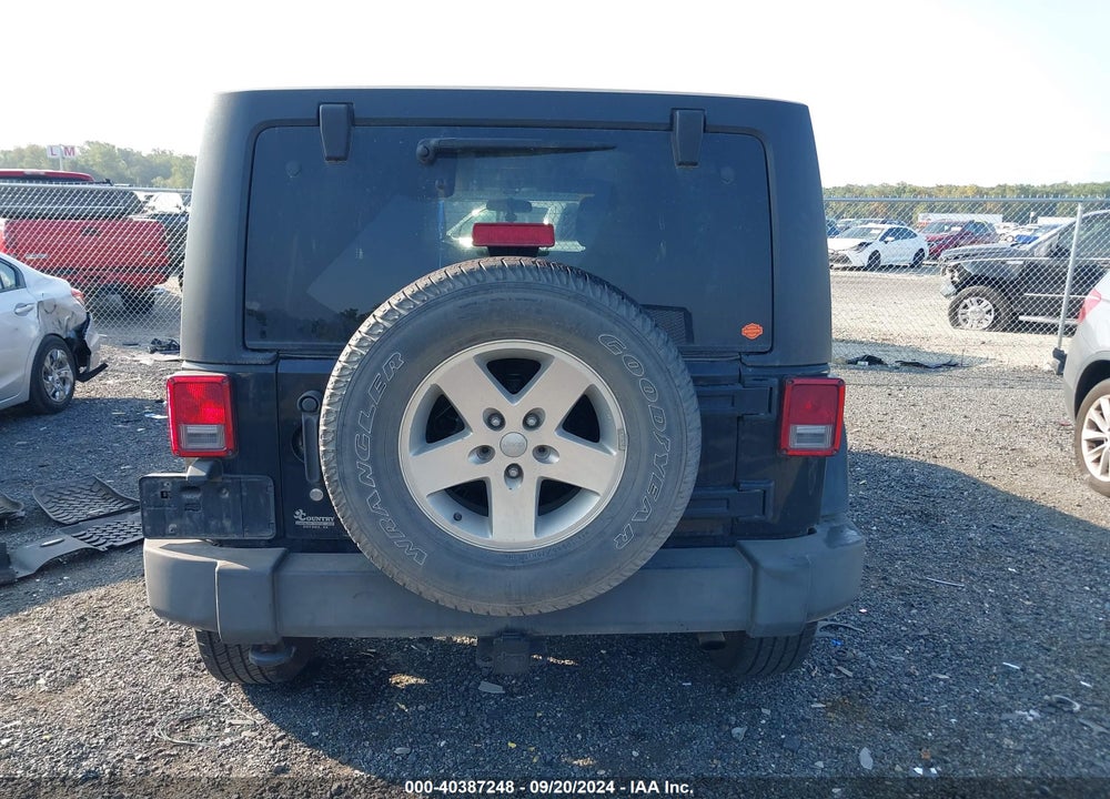 2011 JEEP WRANGLER UNLIMITED SPORT VIN: 1J4HA3H15BL529549
