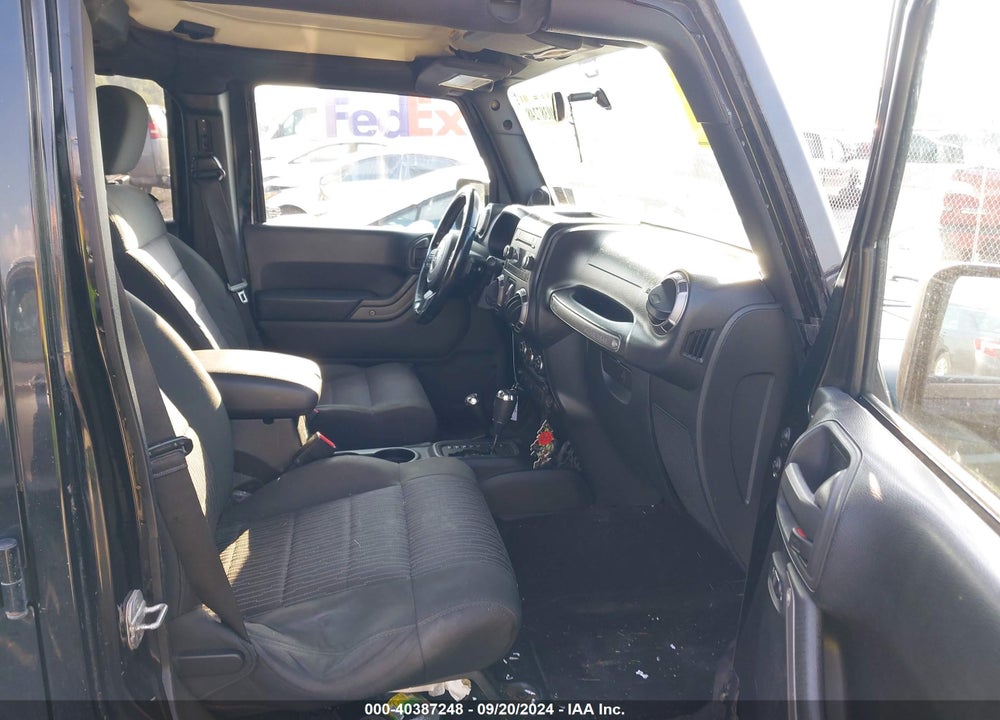 2011 JEEP WRANGLER UNLIMITED SPORT VIN: 1J4HA3H15BL529549