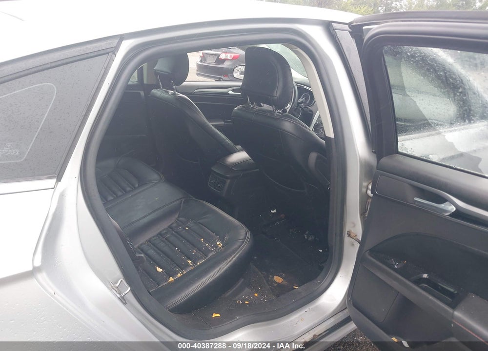 2016 FORD FUSION SE VIN: 3FA6P0HD9GR205684