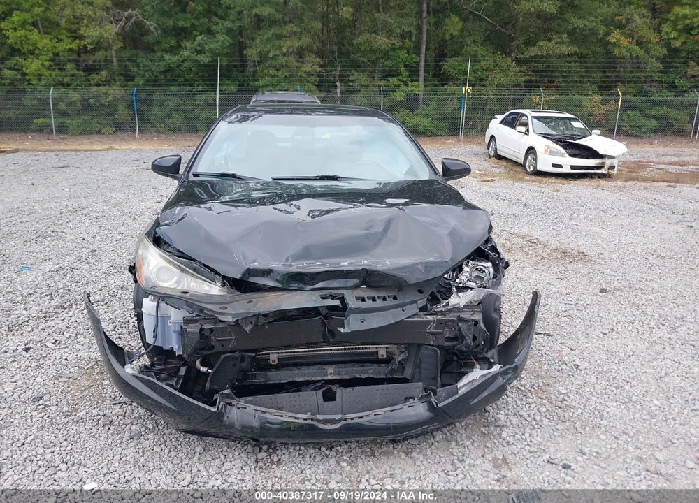 2016 TOYOTA CAMRY SE VIN: 4T1BF1FK6GU192108