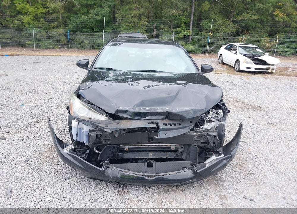 2016 TOYOTA CAMRY SE VIN: 4T1BF1FK6GU192108