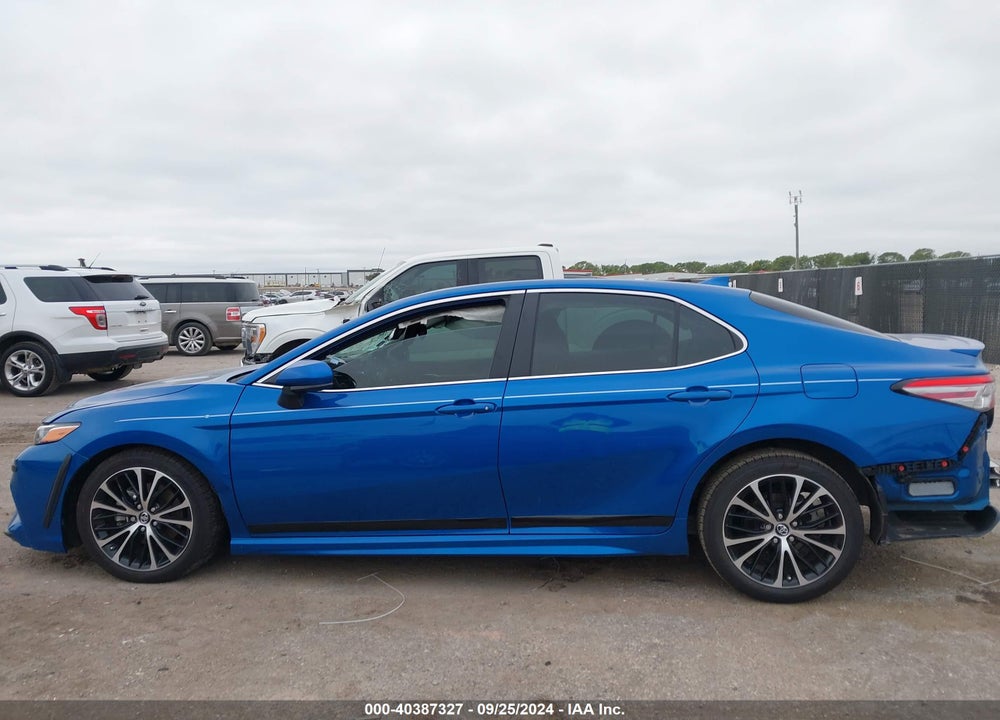 2019 TOYOTA CAMRY SE VIN: 4T1B11HK4KU186604