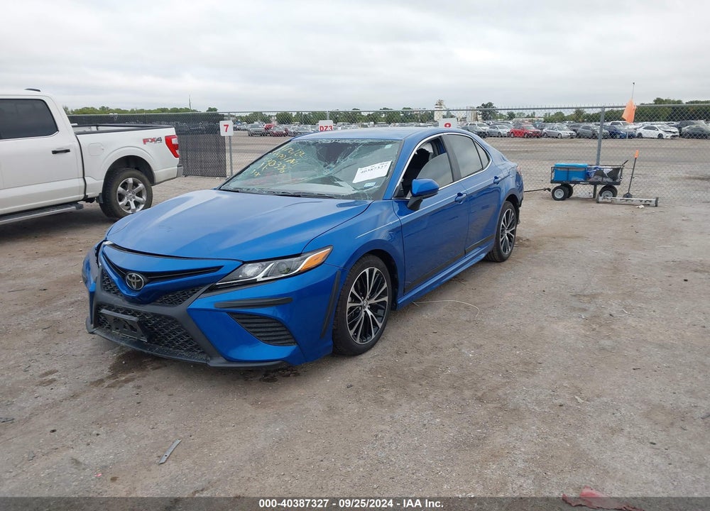 2019 TOYOTA CAMRY SE VIN: 4T1B11HK4KU186604