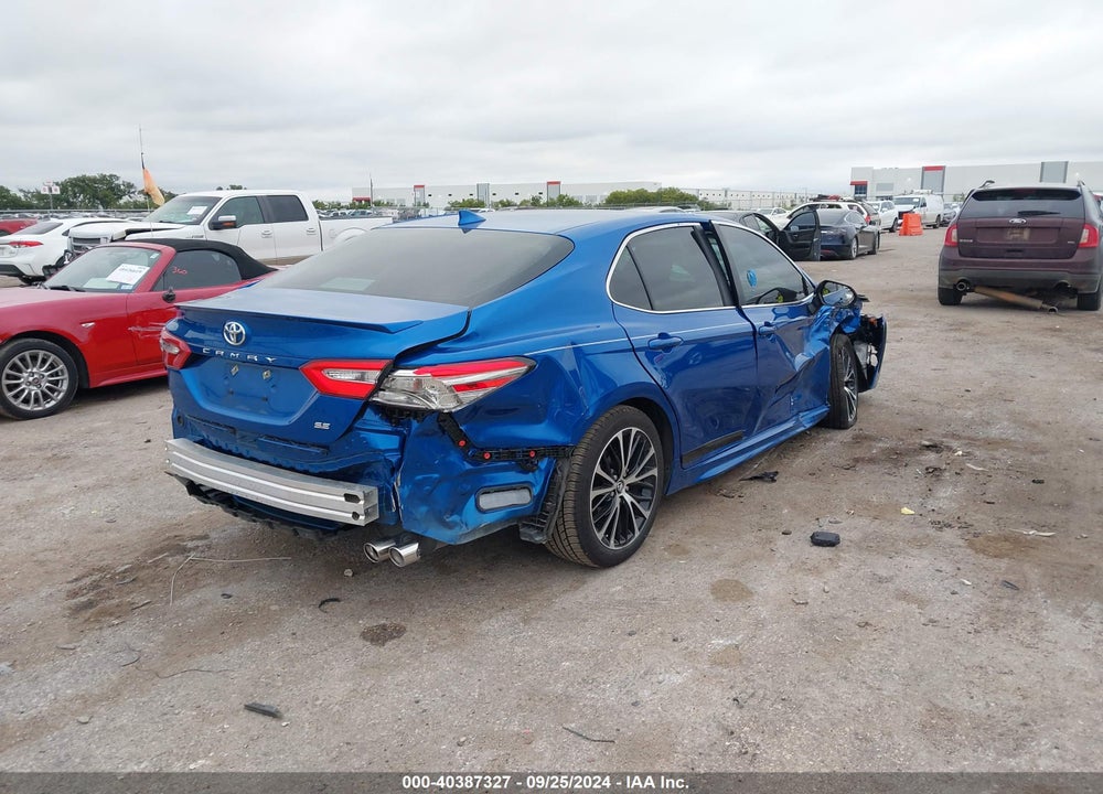 2019 TOYOTA CAMRY SE VIN: 4T1B11HK4KU186604