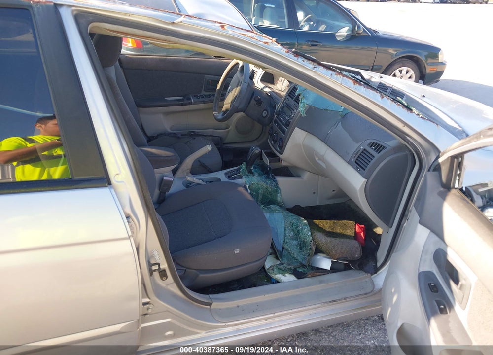 2006 KIA SPECTRA EX/LX/SX VIN: KNAFE121365244936