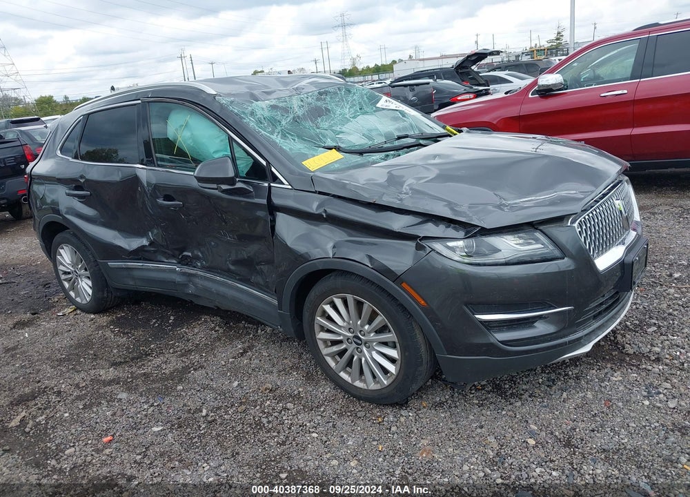 2019 LINCOLN MKC STANDARD VIN: 5LMCJ1C90KUL04377