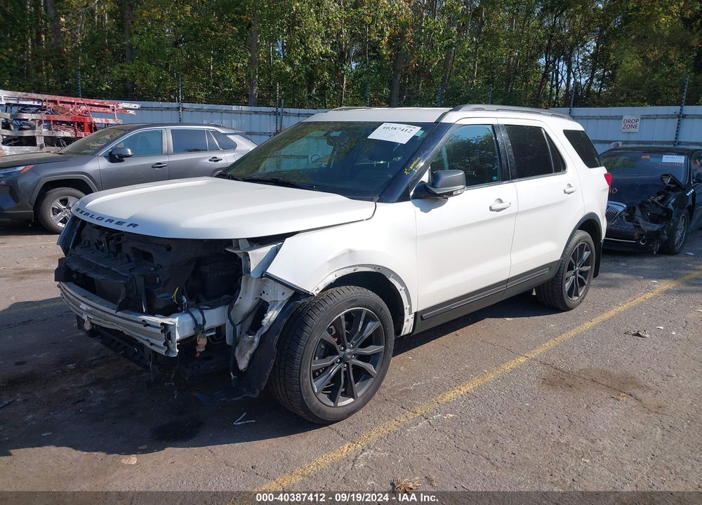 2017 FORD EXPLORER XLT VIN: 1FM5K8D8XHGC76201