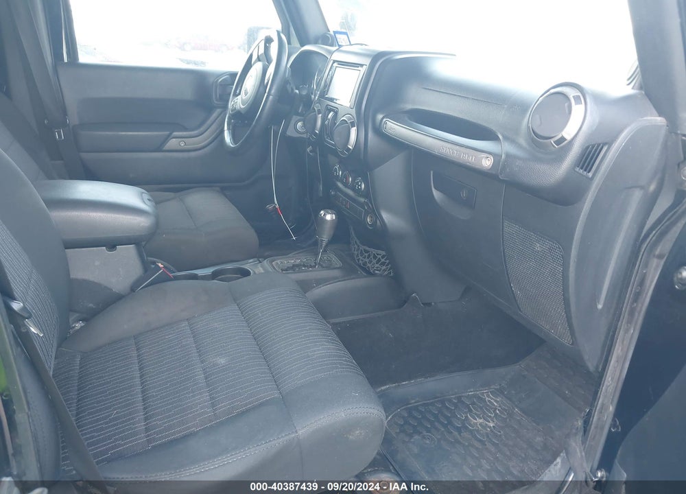 2011 JEEP WRANGLER UNLIMITED SPORT VIN: 1J4BA3H15BL569250