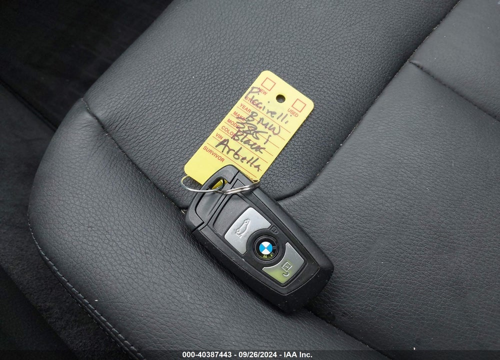 2013 BMW 328I XDRIVE VIN: WBA3B5G53DNS05825