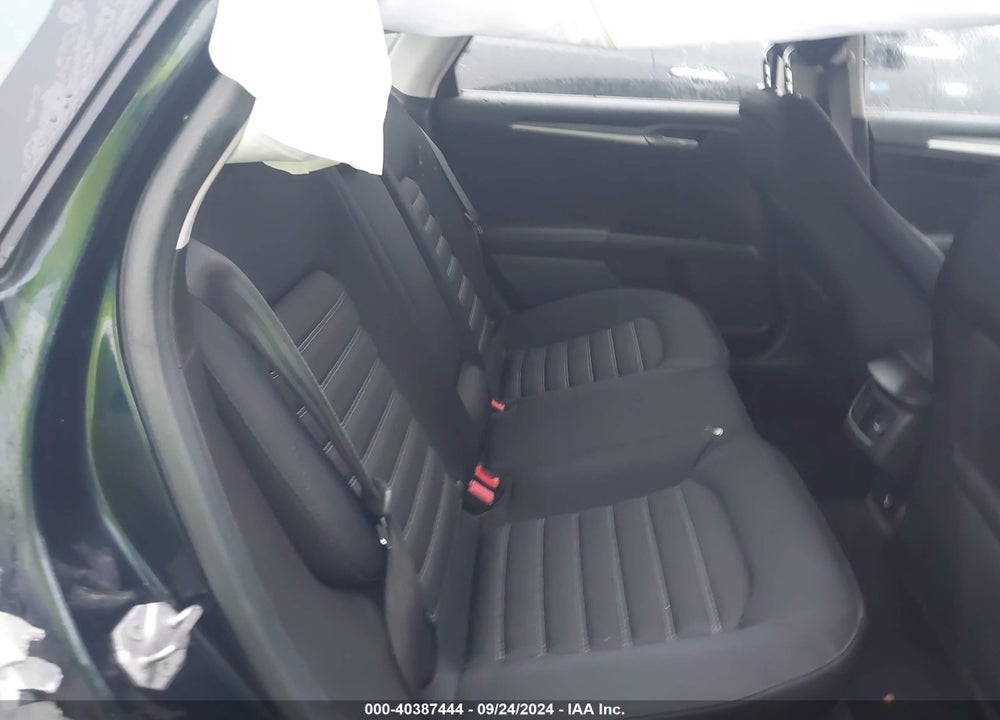 2014 FORD FUSION SE VIN: 3FA6P0HD1ER183354