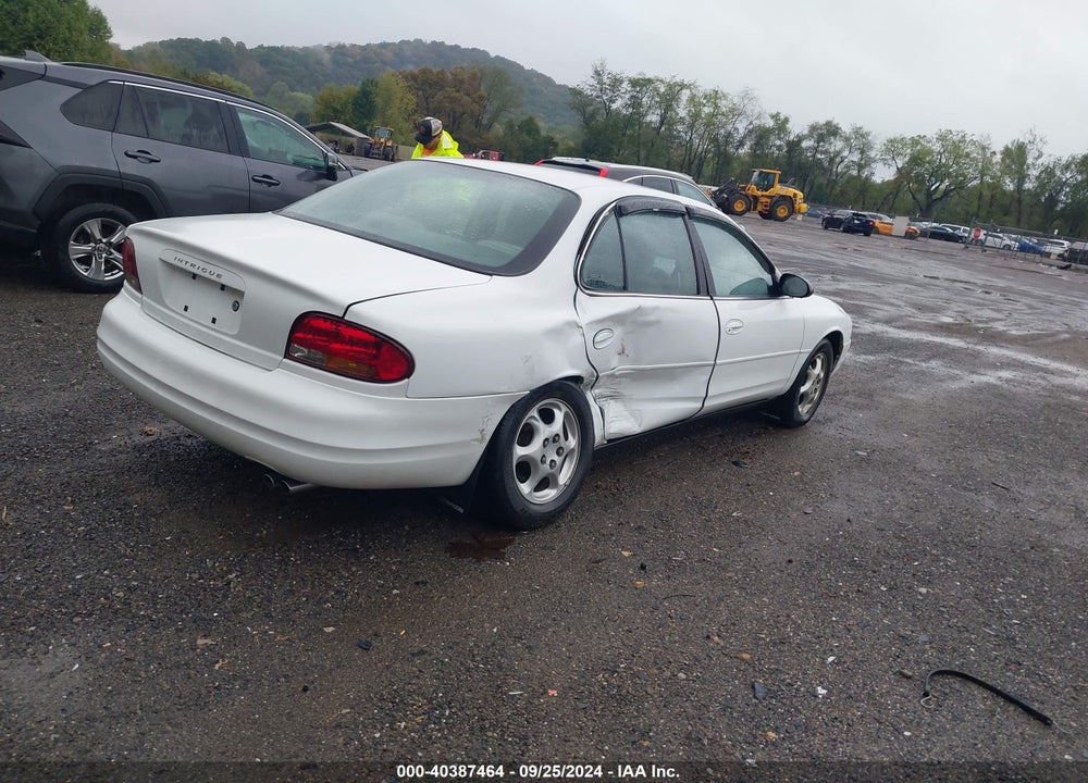 1998 OLDSMOBILE INTRIGUE VIN: 1G3WH52K3WF334558