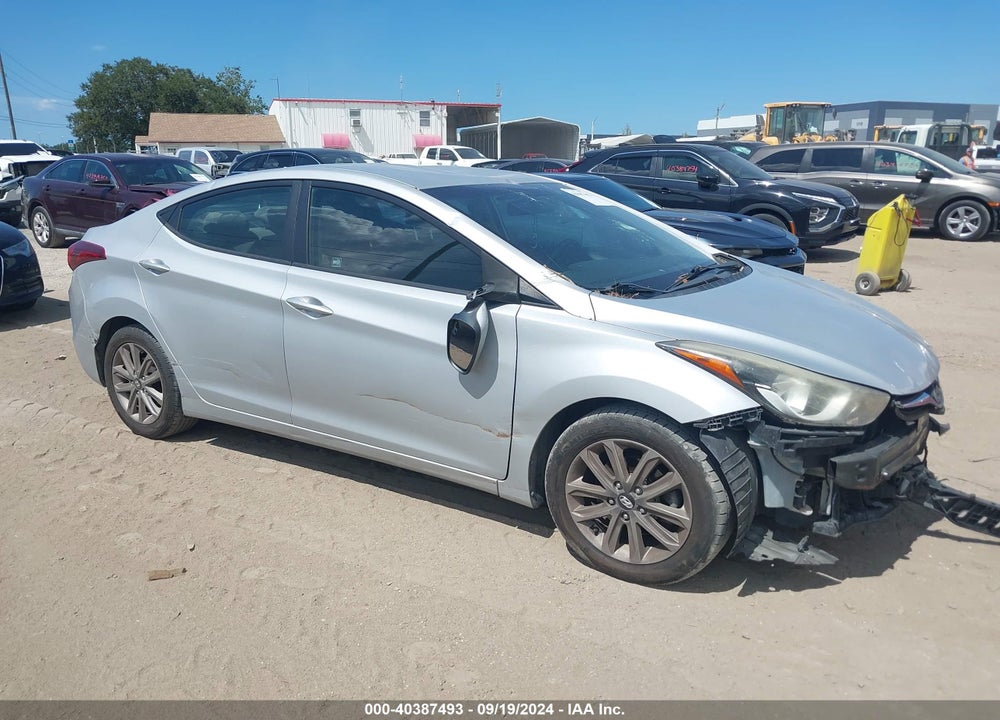 2014 HYUNDAI ELANTRA SE VIN: KMHDH4AE7EU038932