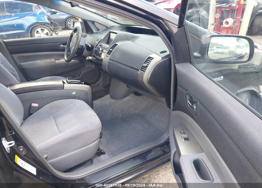 2007 TOYOTA PRIUS VIN: JTDKB20U877577135