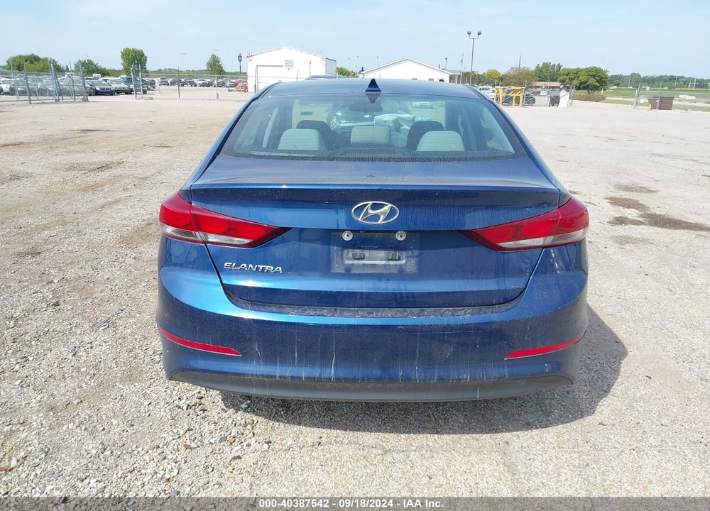 2018 HYUNDAI ELANTRA SEL VIN: 5NPD84LF8JH270535