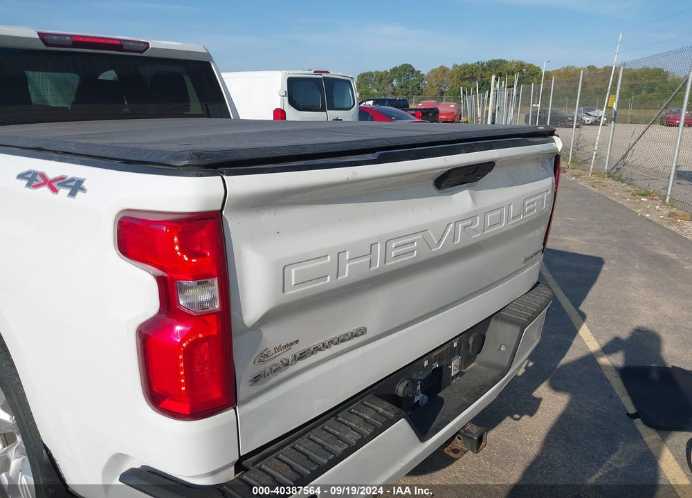 2019 CHEVROLET SILVERADO 1500 CUSTOM VIN: 1GCUYBEF3KZ429019