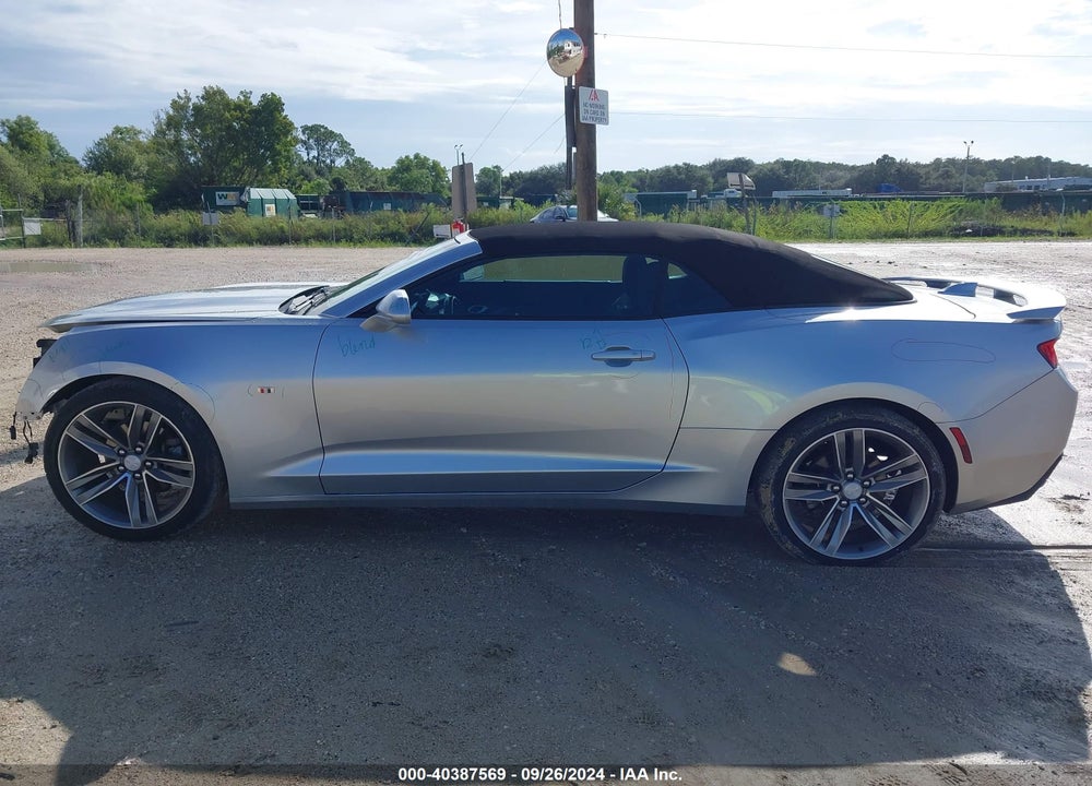 2017 CHEVROLET CAMARO 1LT VIN: 1G1FB3DS7H0131724