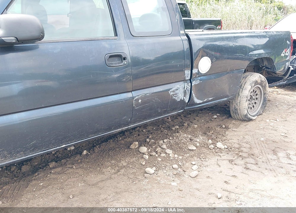 2003 CHEVROLET SILVERADO 1500 VIN: 1GCEK19T93E140140