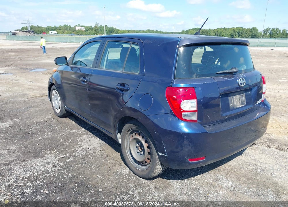 2008 SCION XD VIN: JTKKU10418J013392