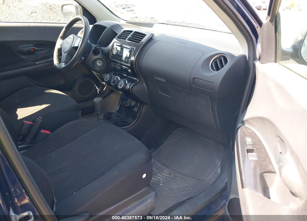 2008 SCION XD VIN: JTKKU10418J013392
