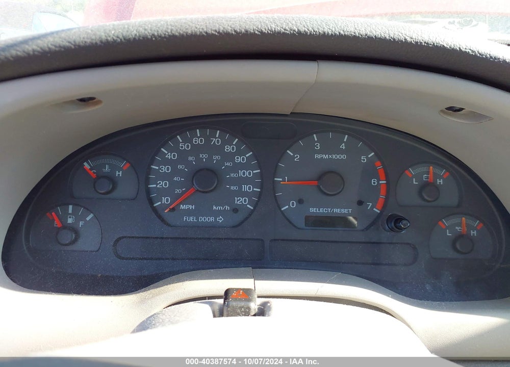 2002 FORD MUSTANG VIN: 1FAFP40412F173323