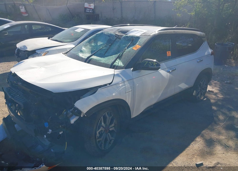 2023 KIA SELTOS VIN: KNDETCA23P7463606