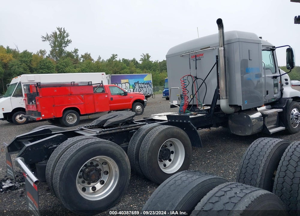 2015 MACK CXU613 CXU600 VIN: 1M1AW09Y2FM043218