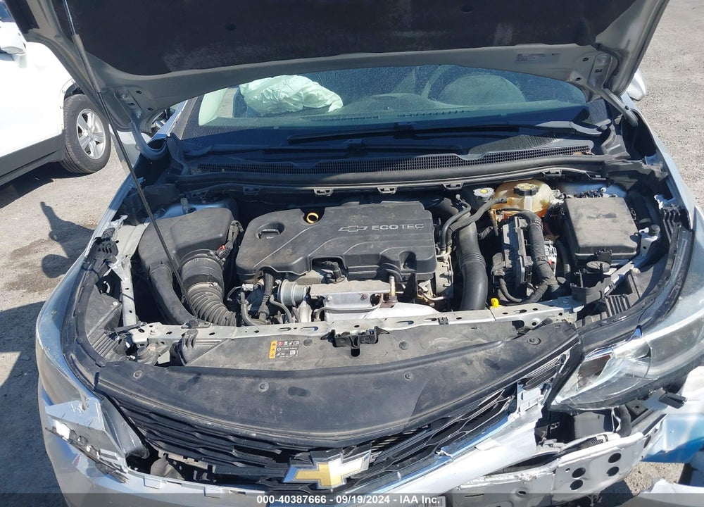 2018 CHEVROLET CRUZE LT AUTO VIN: 1G1BE5SM9J7136362